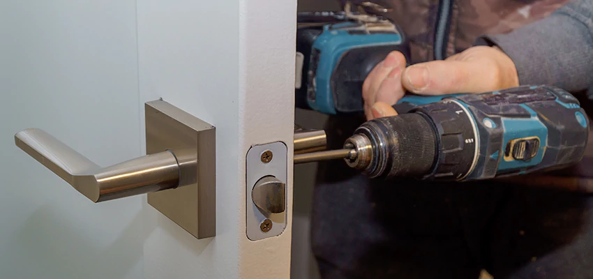Broken Door Handle Lock Repair in Hillsborough, California