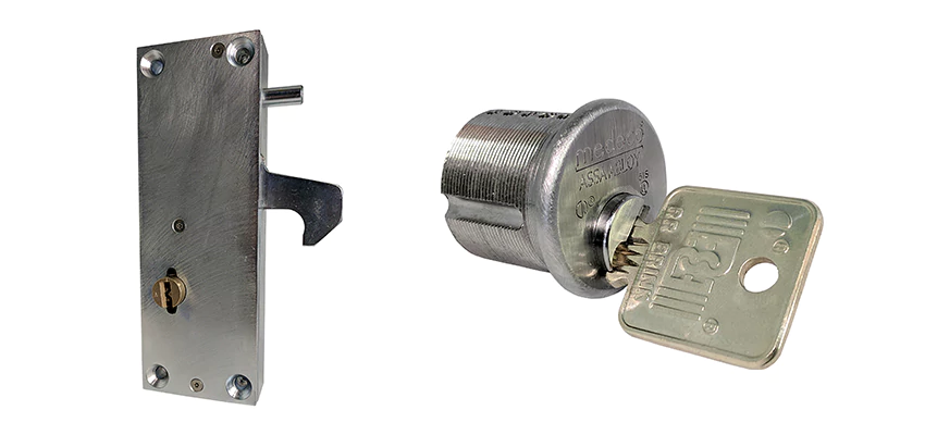 RR Fence Gates Brink Locks Repair in Hillsborough, California